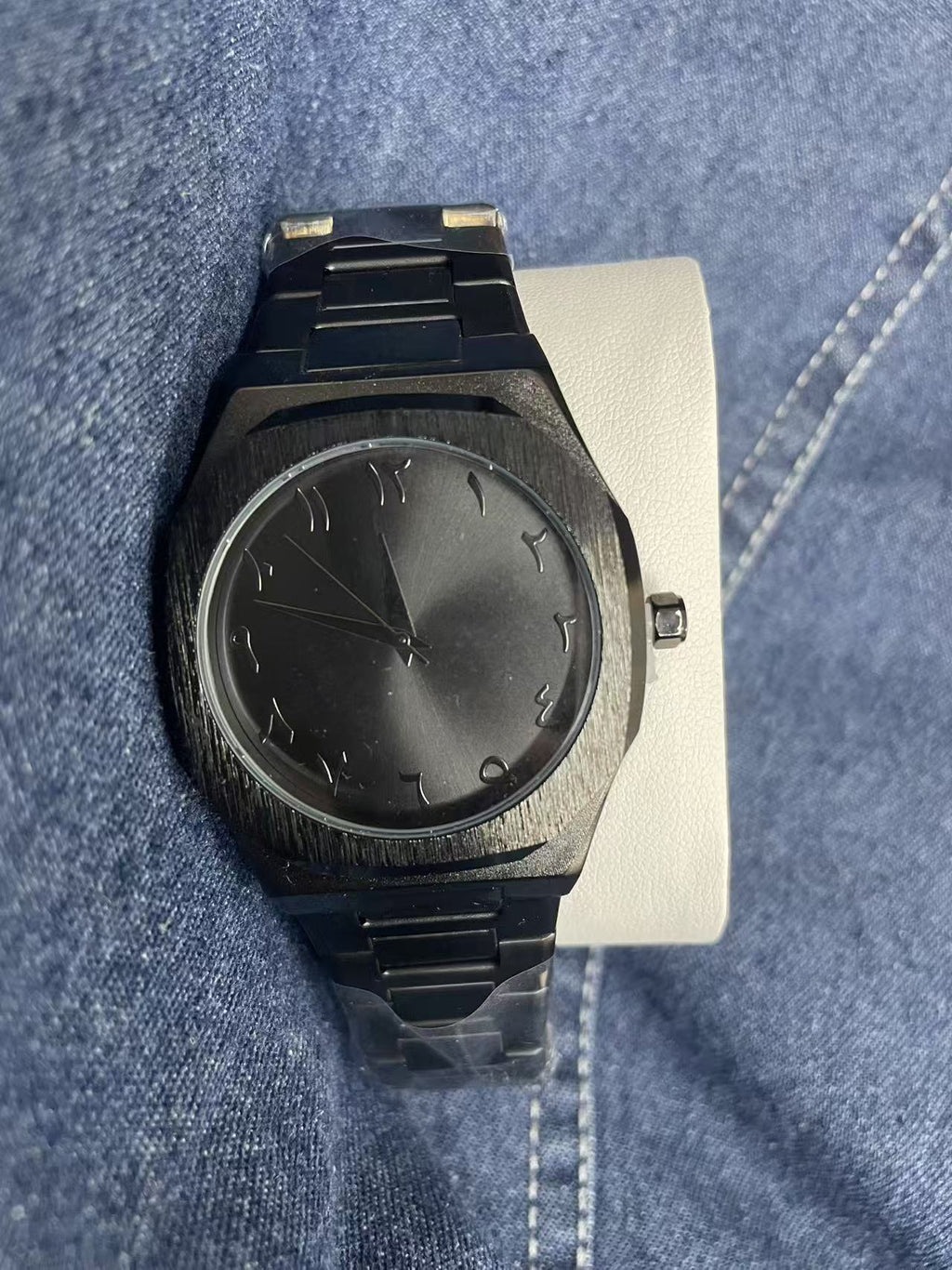 Arabic Dial Men's Quartz Watch