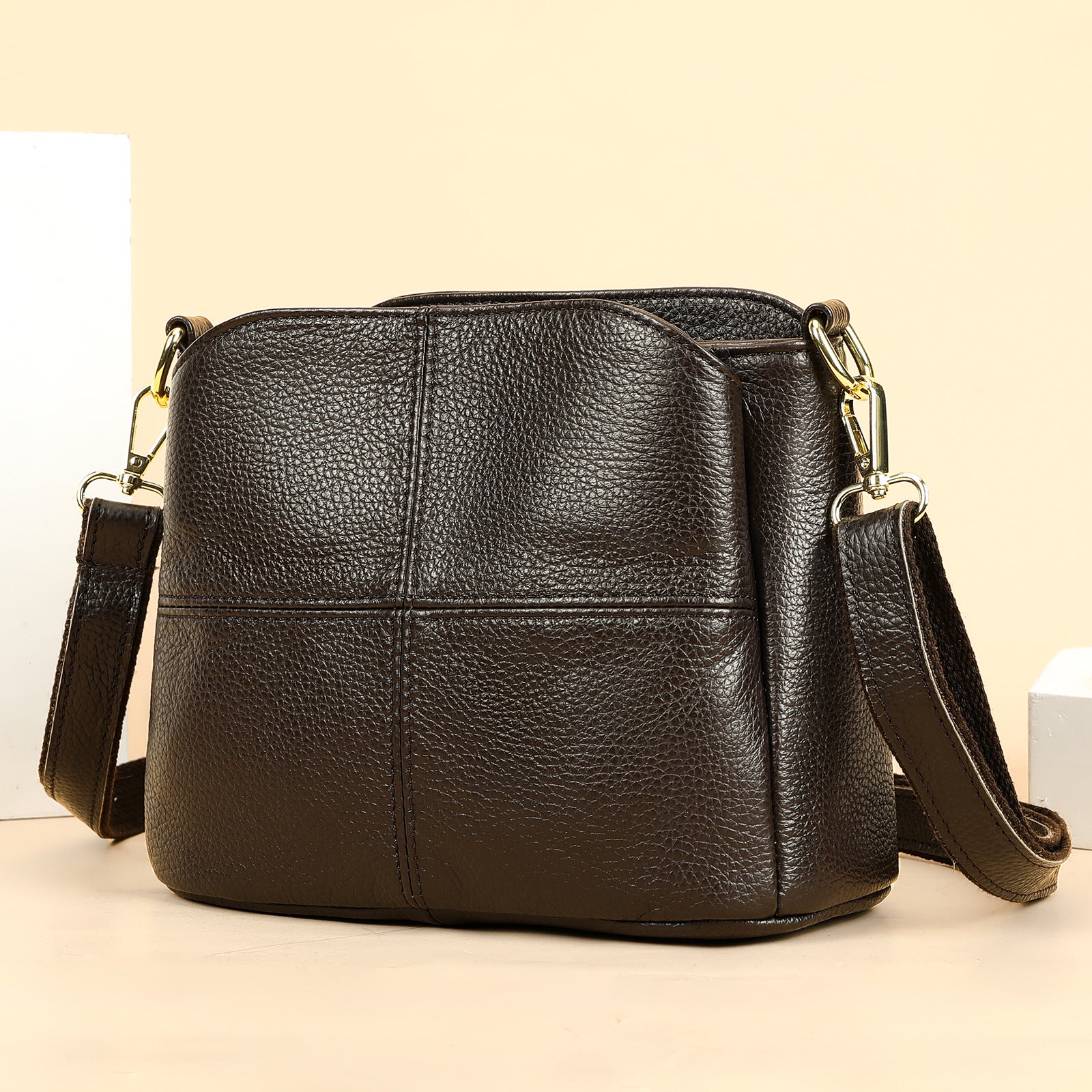 Multifunctional genuine leather handbag messenger bag for women, large capacity, high-grade first-layer cowhide versatile messenger bag for women